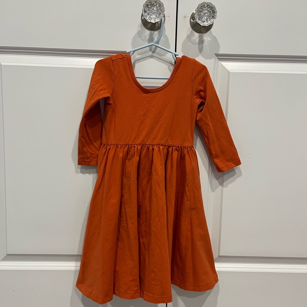 Alice & Ames long sleeve ballet dress size 6 in Desert Sun